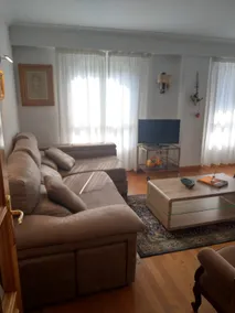 * Cozy and Bright * Ondarreta Beach * Parking* - Image 2