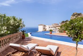 Casa accogliente e familiare con barbecue, giardino e piscina | Vista sulla montagna | Ideale per il telelavoro - Image 3