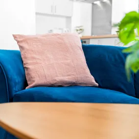 2 Bedroom Apartment * Netflix * WiFi * Parking - Image 5