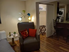 Hart's Studio in the Heart of DC - Image 2