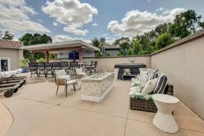 👙☀️🏊‍♀️HEATED POOL | PRIVATE ESTATE | OUTDOOR BAR🌹🌺🌳 - Image 3