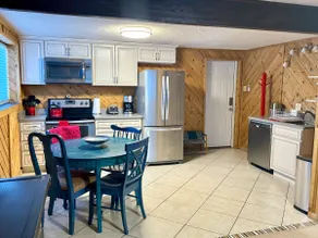Kanab Redrock Views: 2 blocks to city pool & park! - Image 2