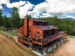 Colorado! Views, killer hottub, private game barn! - Image 2