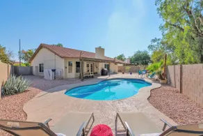 Resort style home w/heated pool premium amenities! - Image 2