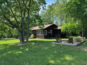 ”Walden” Relax & Unwind in Private Couples Retreat - Image 3