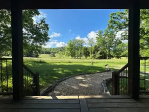 ”Walden” Relax & Unwind in Private Couples Retreat - Image 4