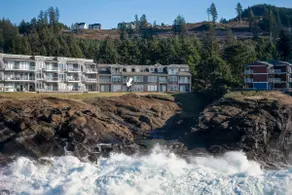 Ebb Tide - Oceanfront Condo/HDTV/Pool and More! - Image 3