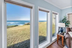Ebb Tide - Oceanfront Condo/HDTV/Pool and More! - Image 2