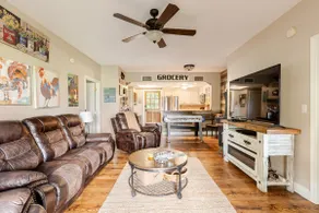 Red Rooster Family Cabin w/Hot Tub+Fire Pit+View - Image 3