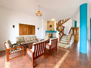 Entire Private Beachfront Home - Image 4