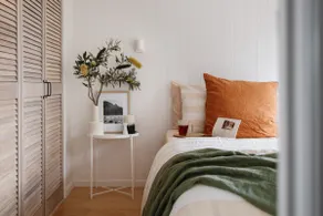 Design-led Beach House & Gardens • Walk to the Sea - Image 2