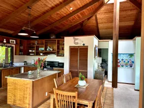 Spacious Private 3 BR Home: A/C & Wifi - Image 4