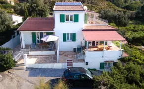 Casa Vacanze 'Il Timo' con vista mare, Wi-Fi e aria condizionata - Image 5