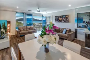 Poinciana 206 Beach side 2 bedroom apartment - Image 3