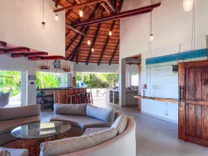 Beach Villa - Image 4