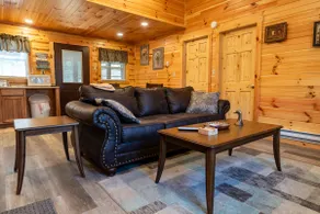Moto Getaway|Deck| HotTub|Queen Bed, Fire & Nature - Image 3