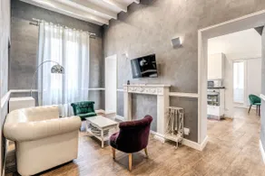 Luxury Apartment Sabina 50 mt from Trevi Fountain - Image 2