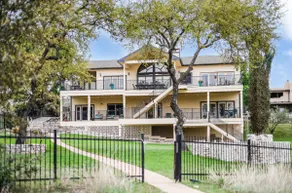 Waterfront Estate-7BR, dock, Cliff jump, 6000sqft - Image 3