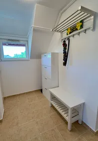 Bright, spacious, modern 2-BR apartment | sleeps 5 - Image 5