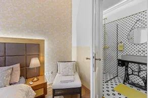 Count Zrinyi Basilica Luxurious Residence - Image 3