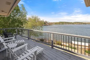 Lakefront Views Luxury Kid friendly Dock 9 Beds - Image 5