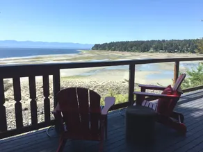 Waterfront Cabin THE BEACH HOUSE Texada Island! - Image 4