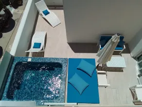 Private hot tub jacuzzi mountain views(ChariotApt) - Image 2