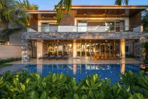 Beachfront Villa 8BRS for Big Group. - Image 2