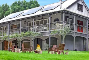 Peaceful Bundanoon luxury escape for 4-6 adults - Image 1