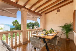 Unglaubliche Villa mit Meerblick und Garten, nur 300 Meter vom Strand entfernt - Image 5
