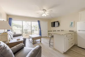 Marco Island Beach Club 310 - Updated 1 bed/1 bath - Image 2