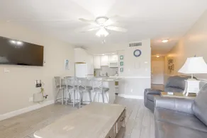 Marco Island Beach Club 310 - Updated 1 bed/1 bath - Image 3