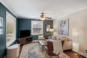 East Nash / Entire Home! Bright and Clean! - Image 5