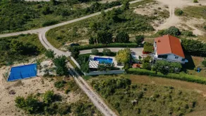 Apartment Ljubica with pool - Image 2