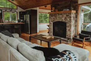 Rustic-Luxury Waterfront Cottage Getaway on Kennisis Lake Stunning Elevated View - Image 2