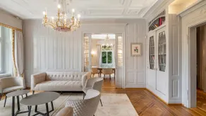 Entire Villa in Central Zurich - Image 2