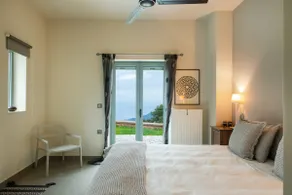 Villa Serenis - Image 3