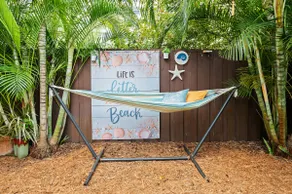 Stylish House Grove Central. Patio BBQ. 5mi Beach. - Image 2