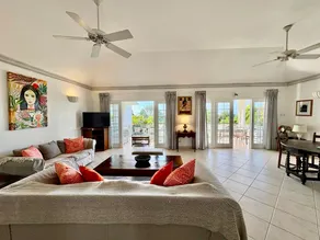 Sea-view Home with Padel, Gym, Tennis, Pools etc - Image 4