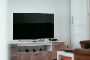 Raimond Apartment 14 - Image 3