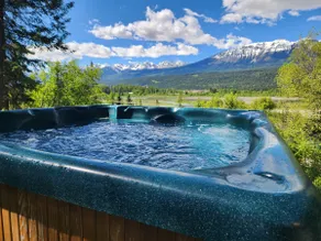 Alpenrose,Hottub,Big Deck,Mountain View,Sleep 6 - Image 4
