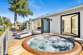 Waterfront Luxury | The Perch at Birch Bay - Image 2