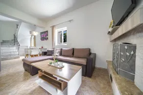 Elia Villa - Image 2