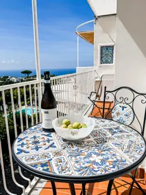 Enchanting Sea View in the Heart of Anacapri - Image 2