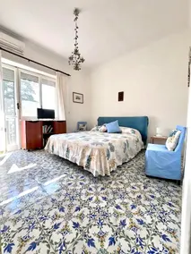 Enchanting Sea View in the Heart of Anacapri - Image 4