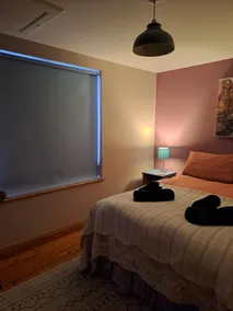 Smuk chalet med udsigt over fantastiske Mounts Bay, privat have og parkering. - Image 3