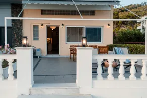Beachfront apartment at Neorio Beach - Image 2