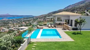 Villa Kedria with a panoramic ocean view - Image 5