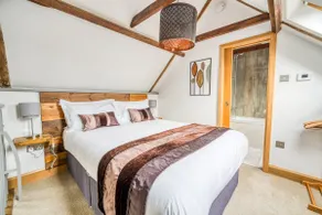 Beautiful Cottage in New Forest, Romantic Getaway - Image 4