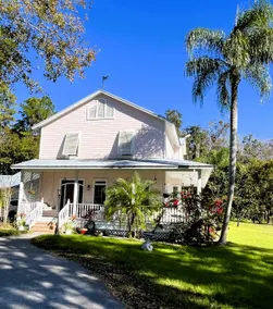 The Studio atThe Bedford House-Sanford / 1BR&1BA - Image 4